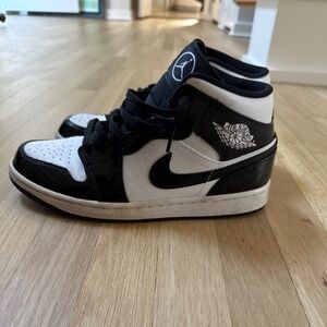 Nike air Jordan sneakers